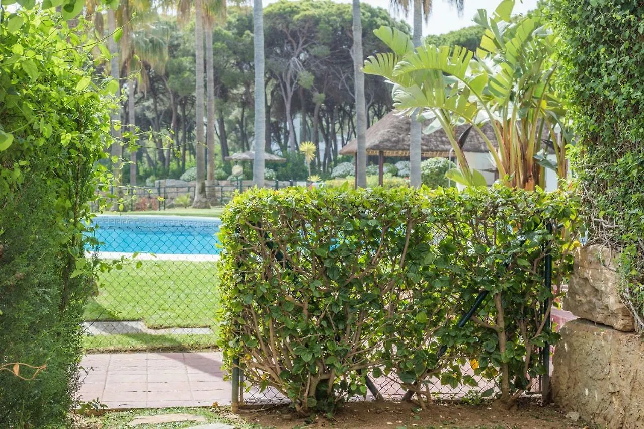 1Br Beachfront Complex - Mi Capricho Sitio de Calahonda