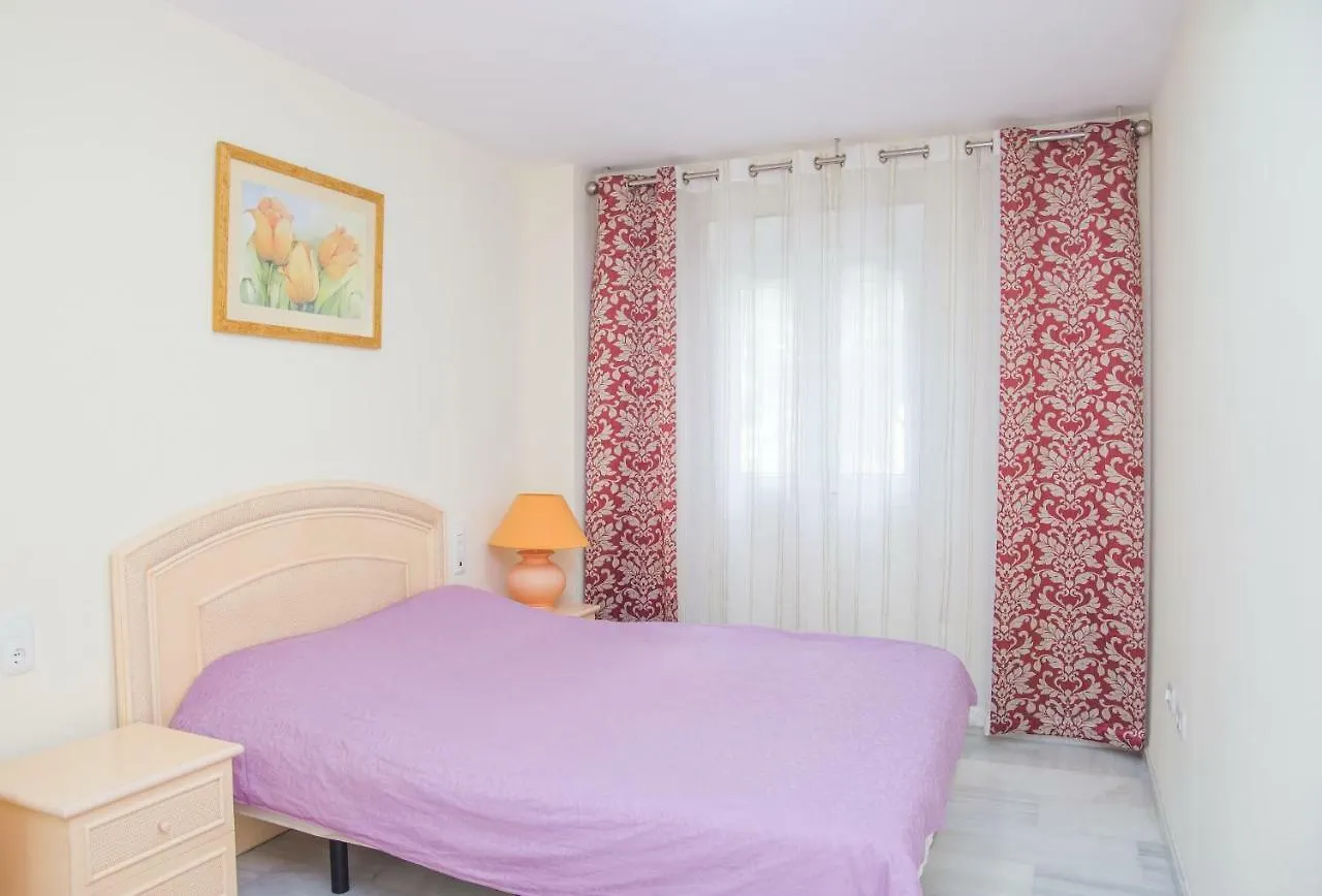 Apartamento 1Br Beachfront Complex - Mi Capricho Sitio de Calahonda